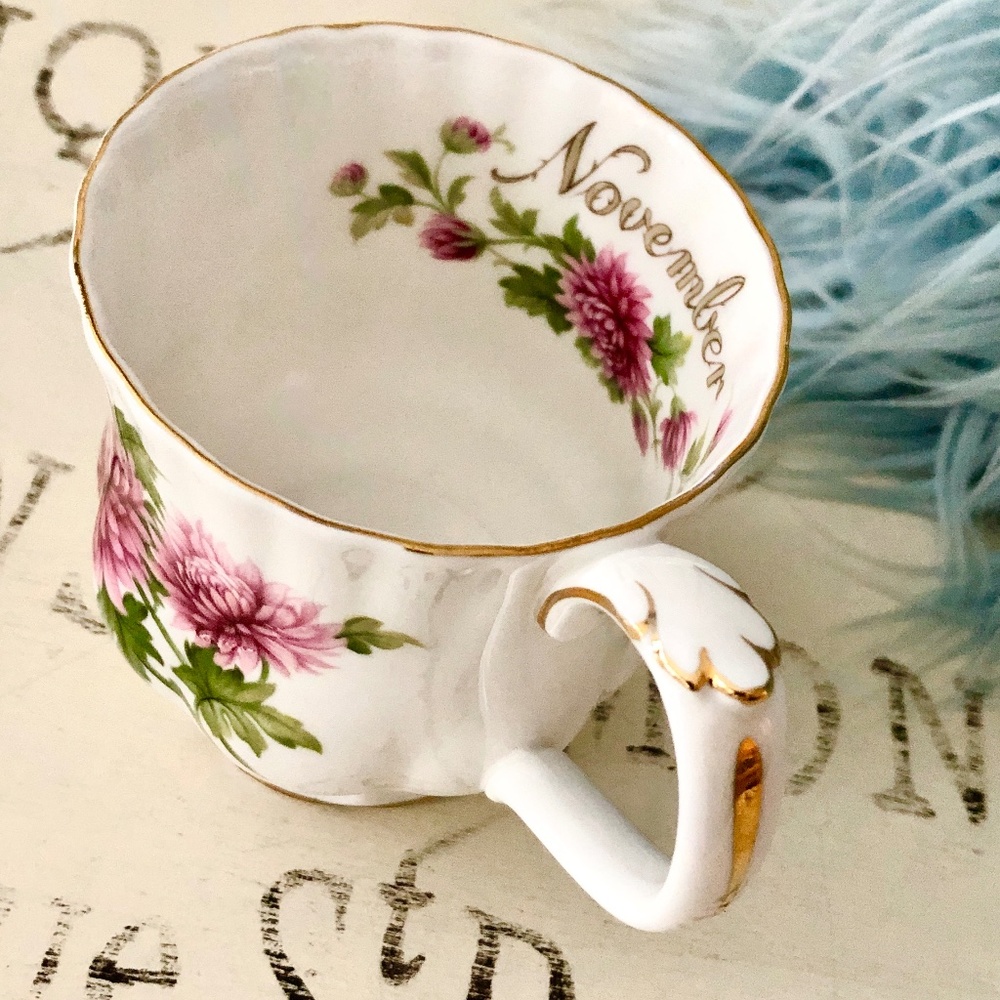 Royal Albert, Bone China, Flower Of The Month Series, China Teacup, Set Of 12 - Picture 11 of 15